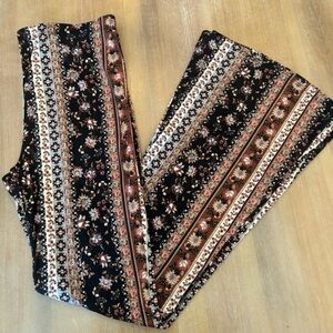 Maternity Floral Pattern Flare Leg Boho Stretch Pants, Small, NWT